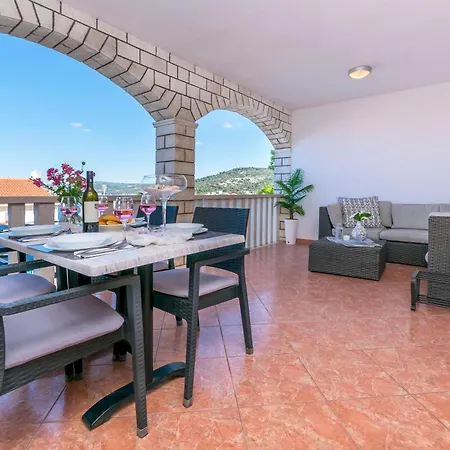 Apartament Marina Ražanj