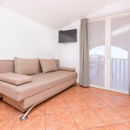 Apartament Marina