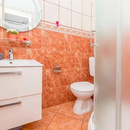 Marina Apartament *