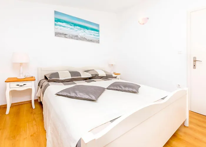 Marina Appartement Ražanj